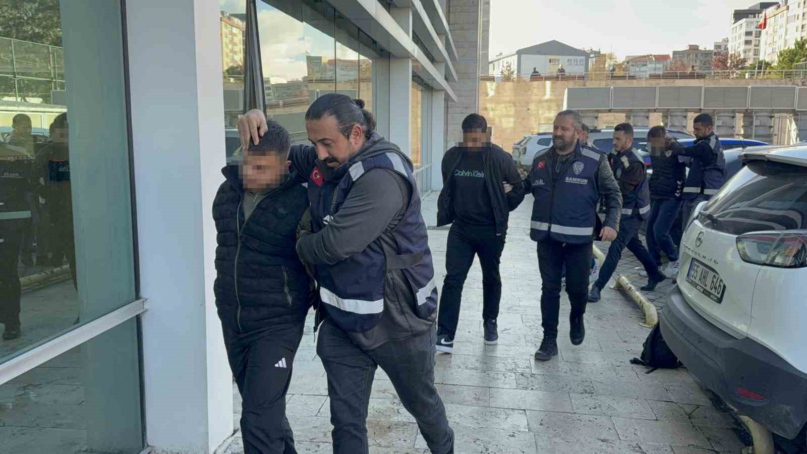 Samsun’da 2 kişinin yaralandığı silahlı saldırıyla ilgili 7 kişi adliyeye sevk edildi 6 samsunda 2 kisinin yaralandigi silahli saldiriyla ilgili 7 kisi adliyeye sevk edildi 2 Vy9K25bs