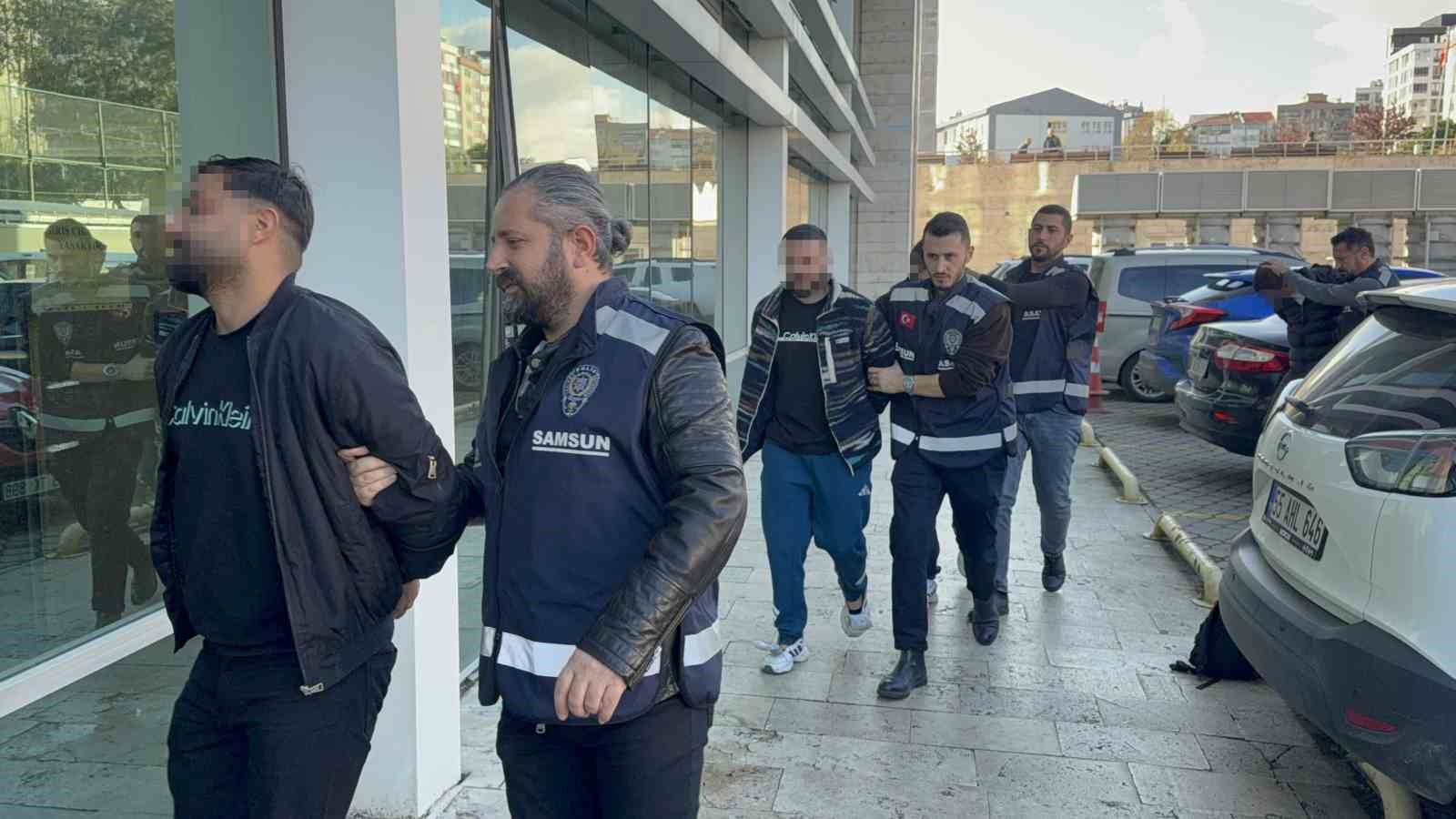 Samsun’da 2 kişinin yaralandığı silahlı saldırıyla ilgili 7 kişi adliyeye sevk edildi 7 samsunda 2 kisinin yaralandigi silahli saldiriyla ilgili 7 kisi adliyeye sevk edildi 3
