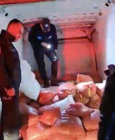 samsunda-26-ton-kacak-midye-ele-gecirildi-EEAOZdzw.jpg