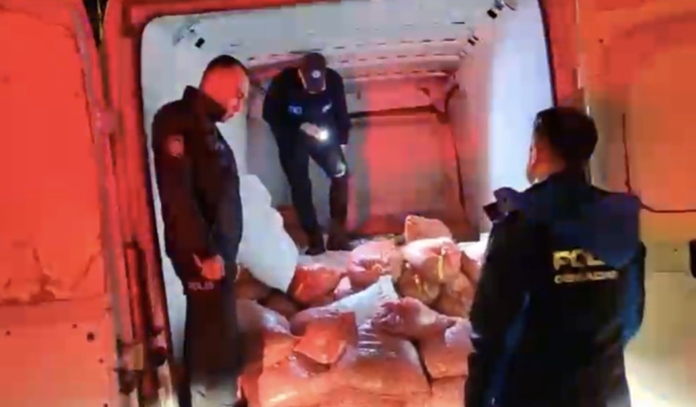 samsunda-26-ton-kacak-midye-ele-gecirildi-EEAOZdzw.jpg