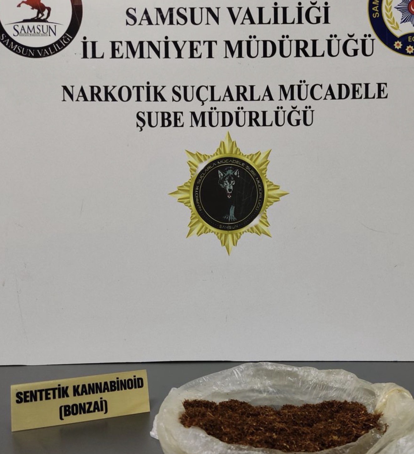 samsunda 4 ilcede narkotik operasyonu 8 kisi yakalandi 1 eUJ4s3ep