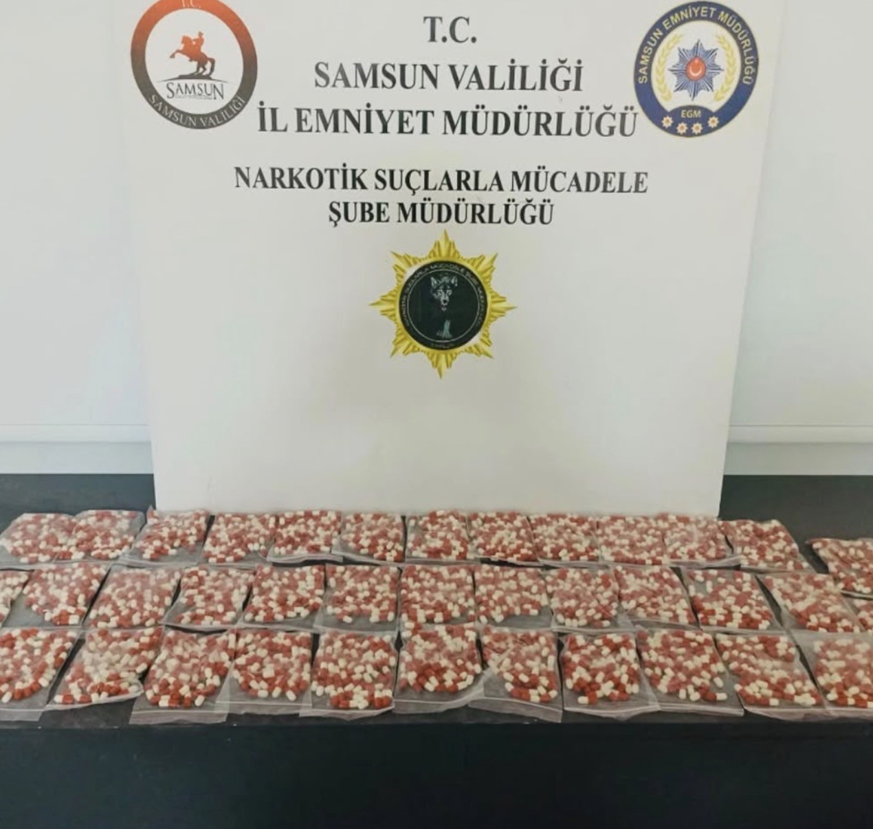 Samsun’da 5 ilçede uyuşturucu operasyonu: 10 kişi yakalandı 4 samsunda 5 ilcede uyusturucu operasyonu 10 kisi yakalandi 0 ORKsjY16