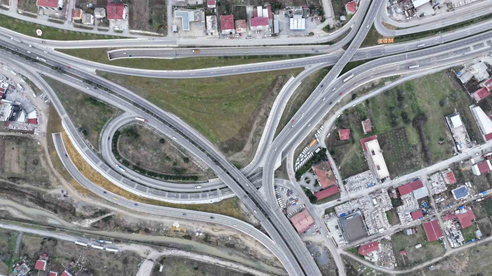 samsunda bati cevre yolu 10 dakikaya inecek yesilkent kavsagi yillik 645 milyon lira tasarruf D3J9h3Ni