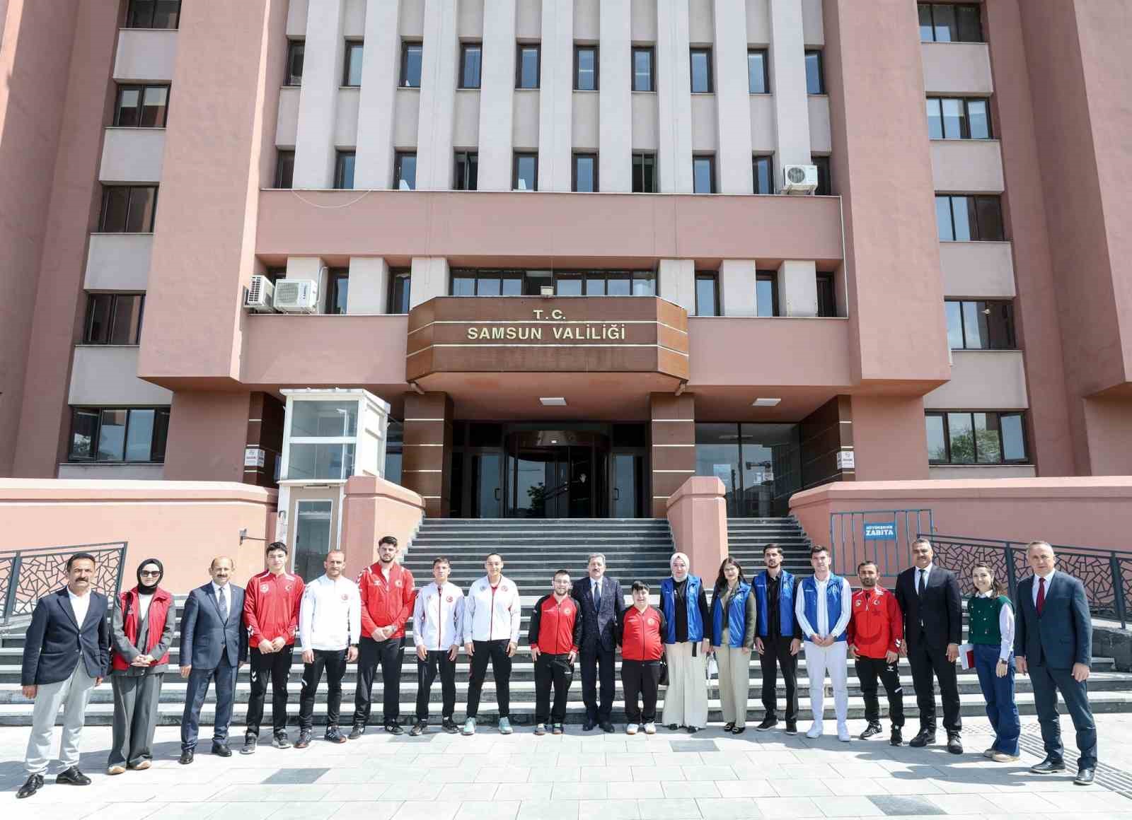 samsunda bugunun gencleri gelecegin yoneticileri etkinligi 4 tR5lAkqi