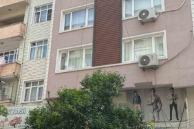 Çorum’da otomobil ile tır kavşakta çarpıştı: 4 yaralı 1 thumbnail
