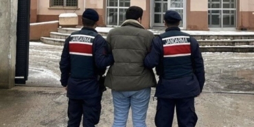 samsunda-fetoden-hapis-cezasi-bulunan-2-hukumlu-yakalandi-El8sLkKO.jpg