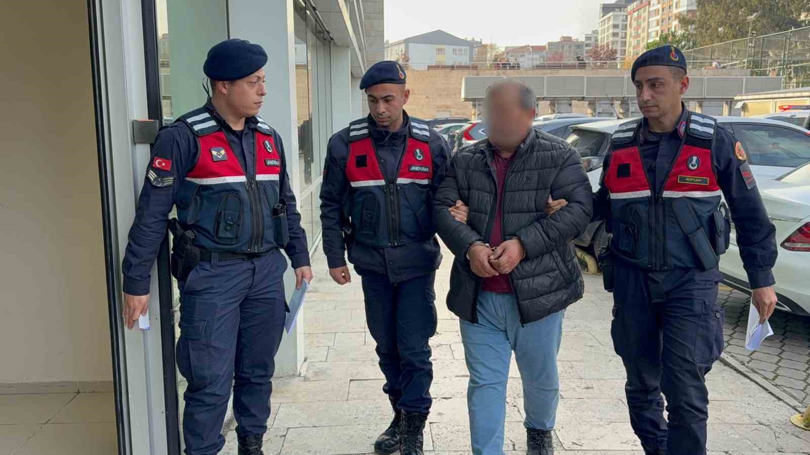 samsunda gorunmez kaza kepcenin on yukleyicisinin altinda ezilerek hayatini kaybetti 0 Czka5wvu