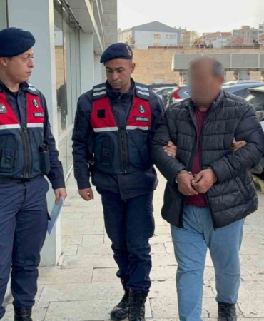 samsunda-gorunmez-kaza-kepcenin-on-yukleyicisinin-altinda-ezilerek-hayatini-kaybetti-nu9pZGET.jpg