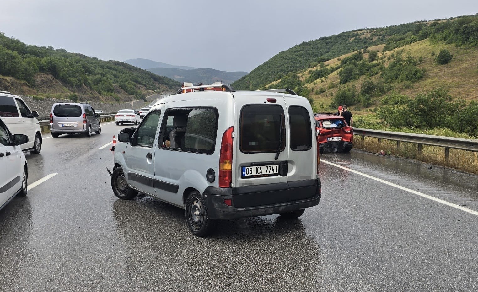 Samsun’da iki araç çarpıştı: 4 yaralı 4 samsunda iki arac carpisti 4 yarali 0 JWTyAeUB