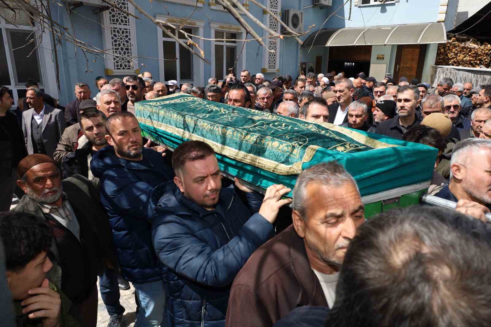 samsunda iki kardes yan yana topraga verildi 1 h3sU78qy