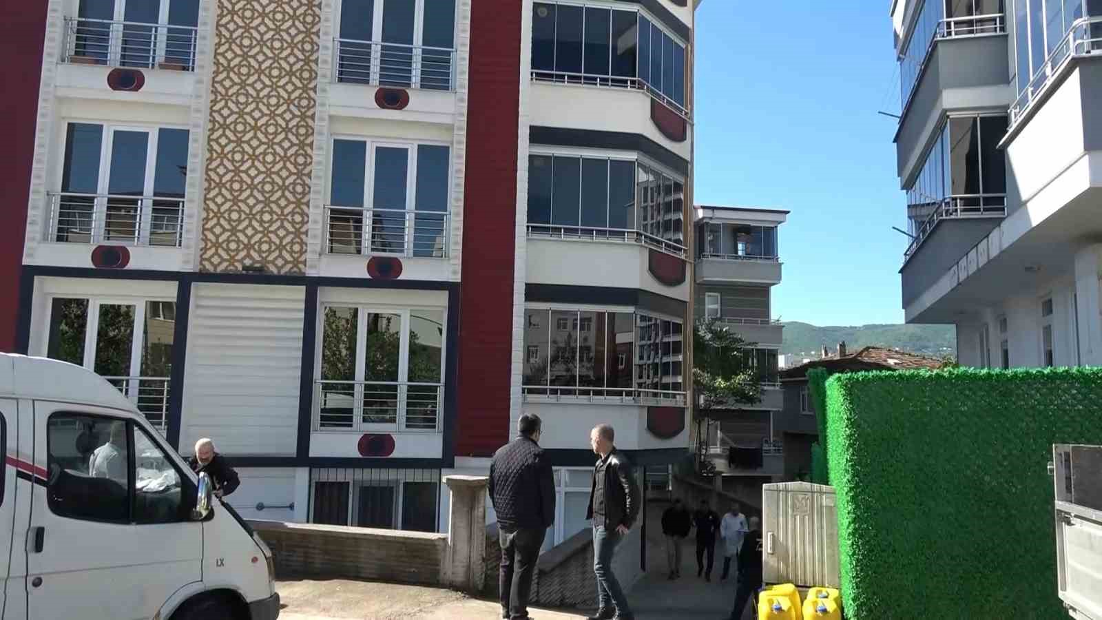 samsunda insansiz hava araci dustu evlerde hasar olustu 3 qP7JpfhM