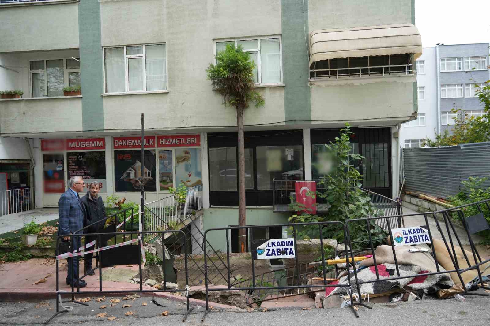 samsunda istinat duvari ve kaldirim coktu dukkan ve bodrum kat kullanilamaz hale geldi 5 W5NEyFWP