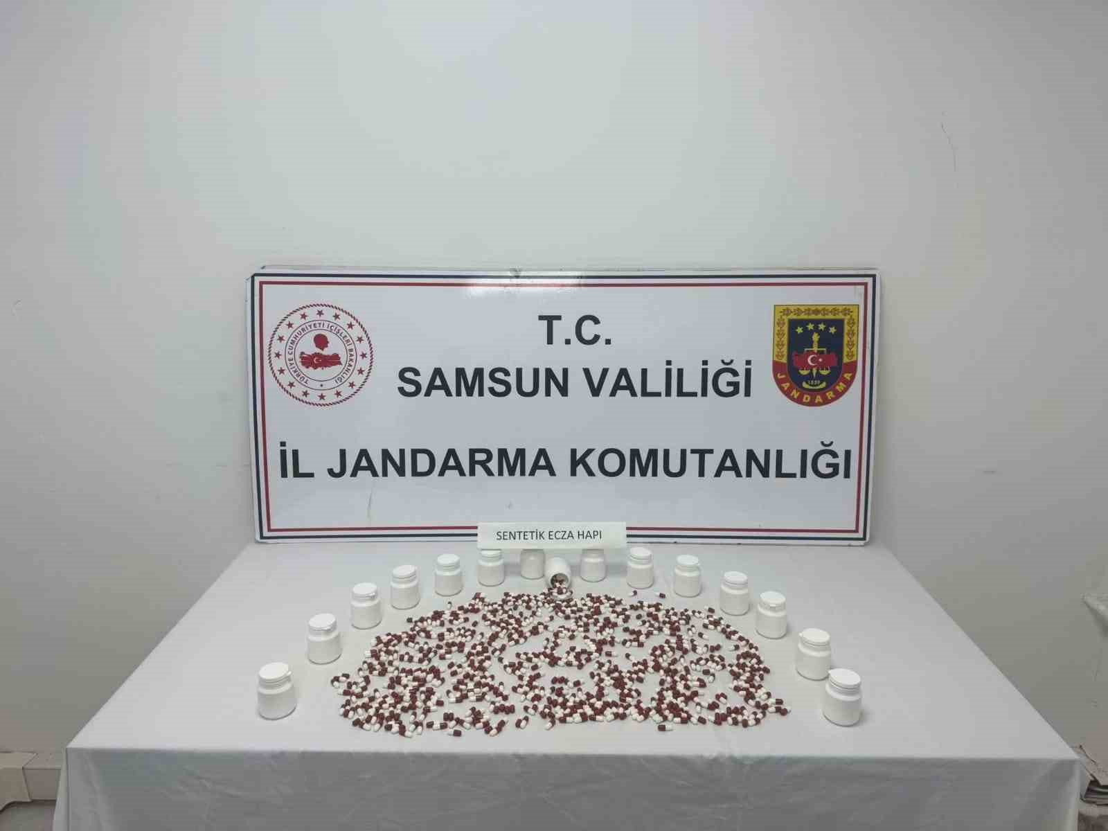 samsunda jandarmadan 2 ayri uyusturucu operasyonu 0 wZrAb8hM
