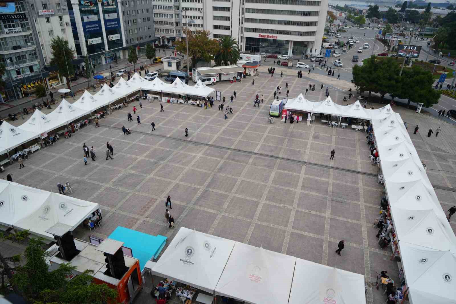 samsunda kadin eliyle uretilen urunler gorucuye cikti 0 LC4B9455