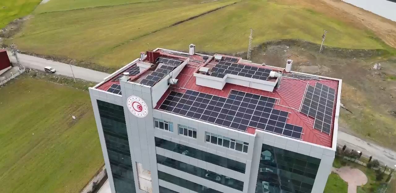 samsunda kamu binalarinda ges hamlesi 5 bin 46030 kwp guce ulasildi 4 8uPbP2ya