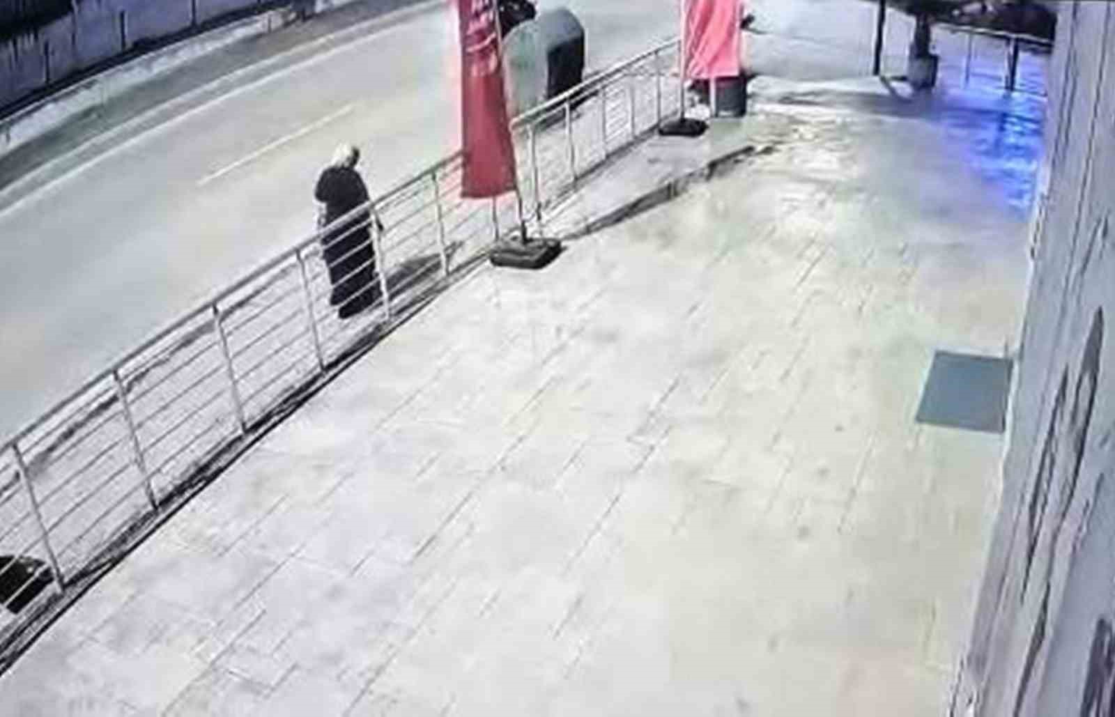 Samsun’da kamyonetin çarptığı adam 16 metre savruldu: 10 gündür komada 5 samsunda kamyonetin carptigi adam 16 metre savruldu 10 gundur komada 1 vIbFI6dX