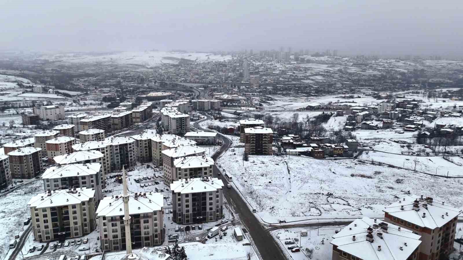 samsunda karla mucadele 379 yol acildi 14 yolun acilmasi icin calisma suruyor 2 sXYzRyYp