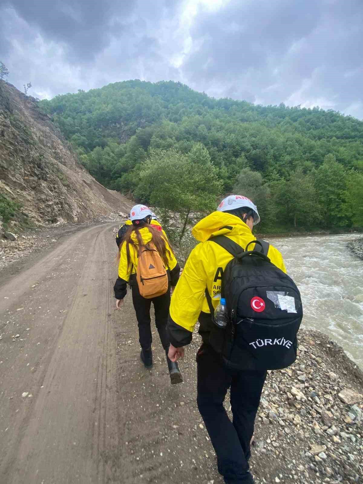 samsunda kaybolan 85 yasindaki vatandasi arama calismasi baslatildi 1 jC6JwGIa