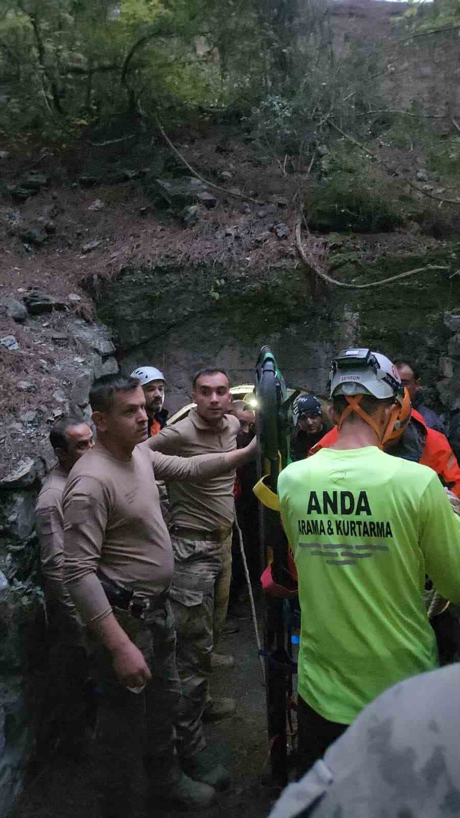 samsunda kayip yasli adam menfezde sikismis halde sag bulundu 5