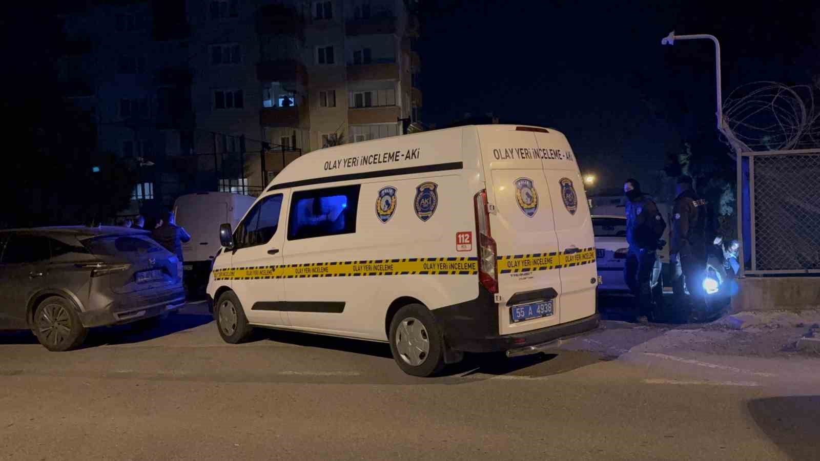 samsunda maskeli sahislar iki kardese silahli saldiri duzenledi 1 olu 1 yarali 3