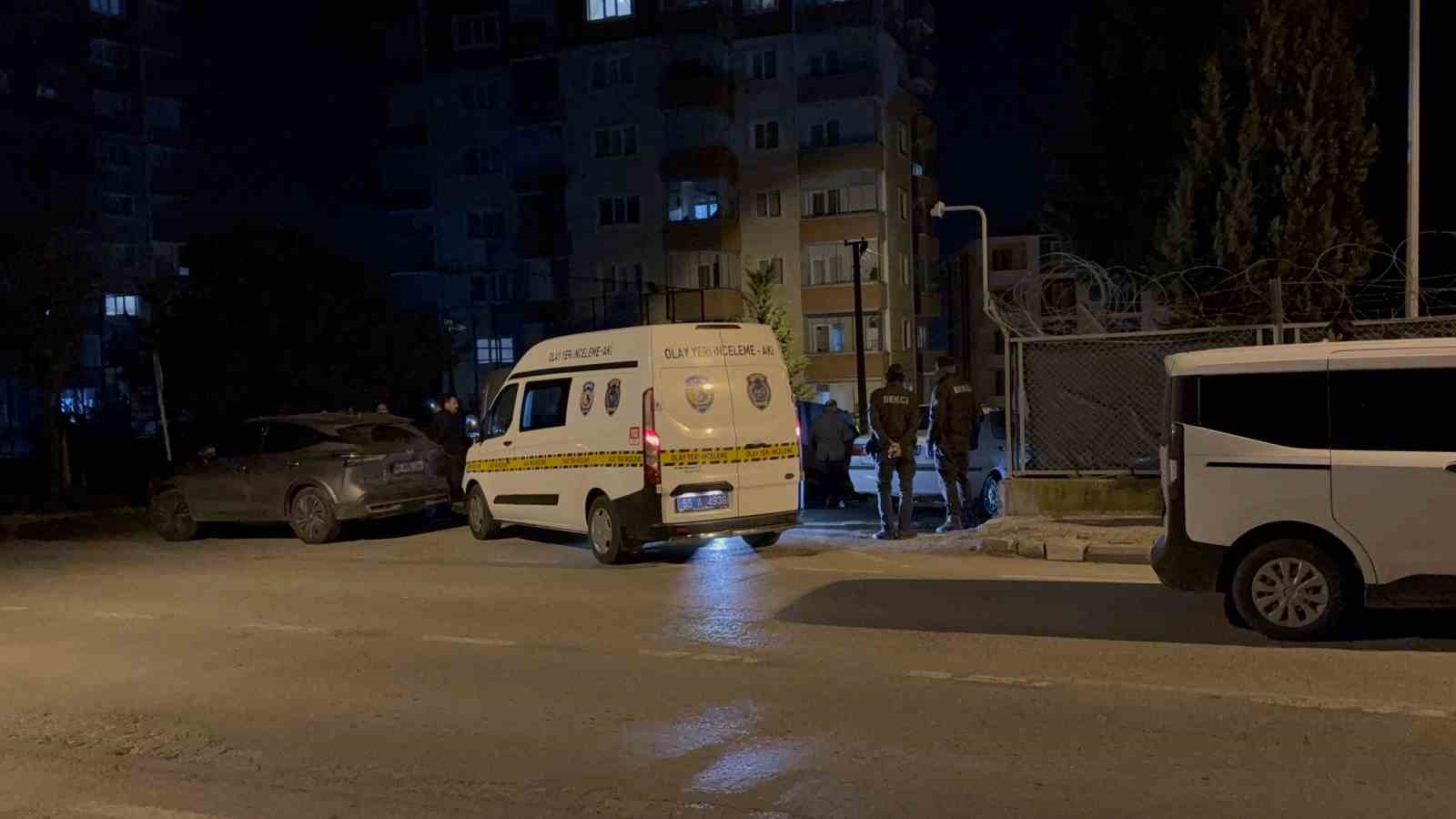 samsunda maskeli sahislar iki kardese silahli saldiri duzenledi 1 olu 1 yarali 4 rINKtaiH