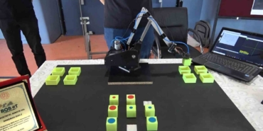 samsunda-meslek-lisesi-ogrencilerinin-gelistirdigi-robot-kol-turkiye-birincisi-oldu-5N4Hr6yl.jpg