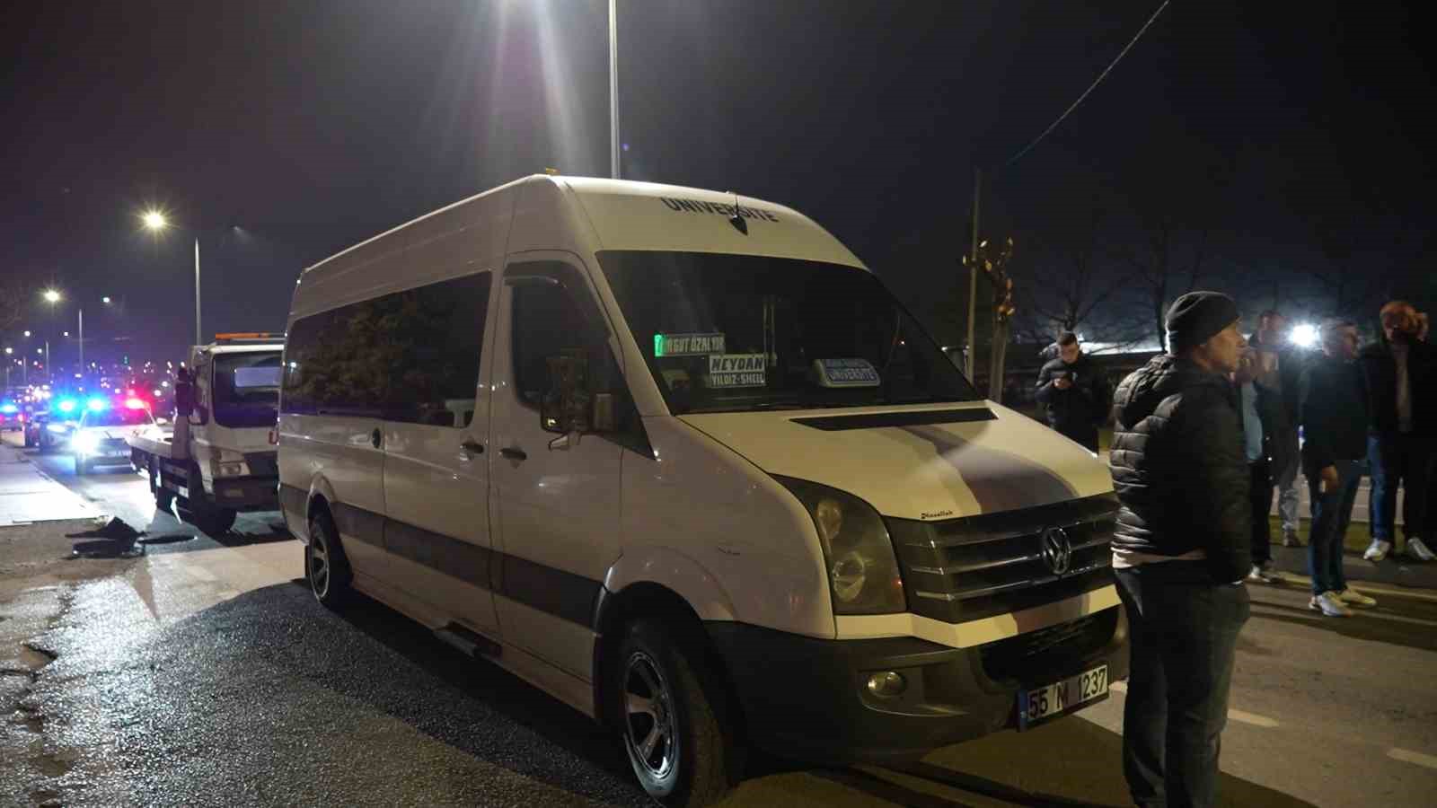 samsunda minibus motosikletle carpisti 1 olu 1 yarali 4 lk8ukrgF