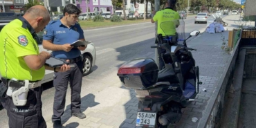 samsunda-motosiklet-devrildi-2-yarali-pYi2S5j6.jpg
