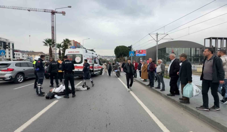 samsunda-motosiklet-kazasi-1-yarali-c35vDLiZ.jpg