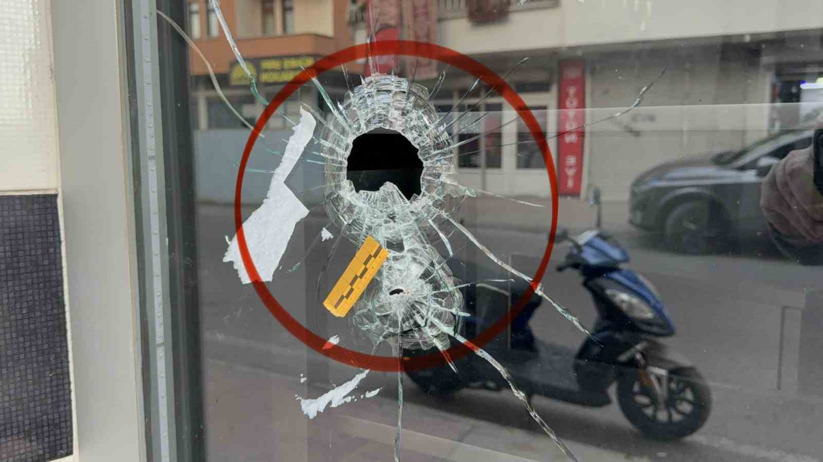 Samsun’da motosikletteki gençlere silahlı saldırı: 2 yaralı 7 samsunda motosikletteki genclere silahli saldiri 2 yarali 3 1JH1gR3g