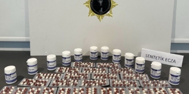samsunda-narkotik-operasyonu-uyusturucu-ve-silah-ele-gecirildi-kFPhXeXh.jpg