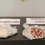 samsunda-narkotik-operasyonunda-uyusturucu-ve-silahlar-ele-gecirildi-tr3kU9HJ.jpg