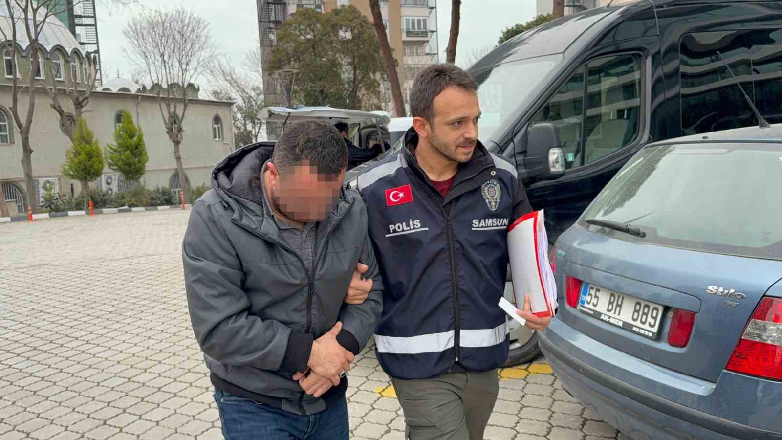 samsunda olumlu kazaya karisan minibus surucusu tutuklandi 1 gUSkEiGz