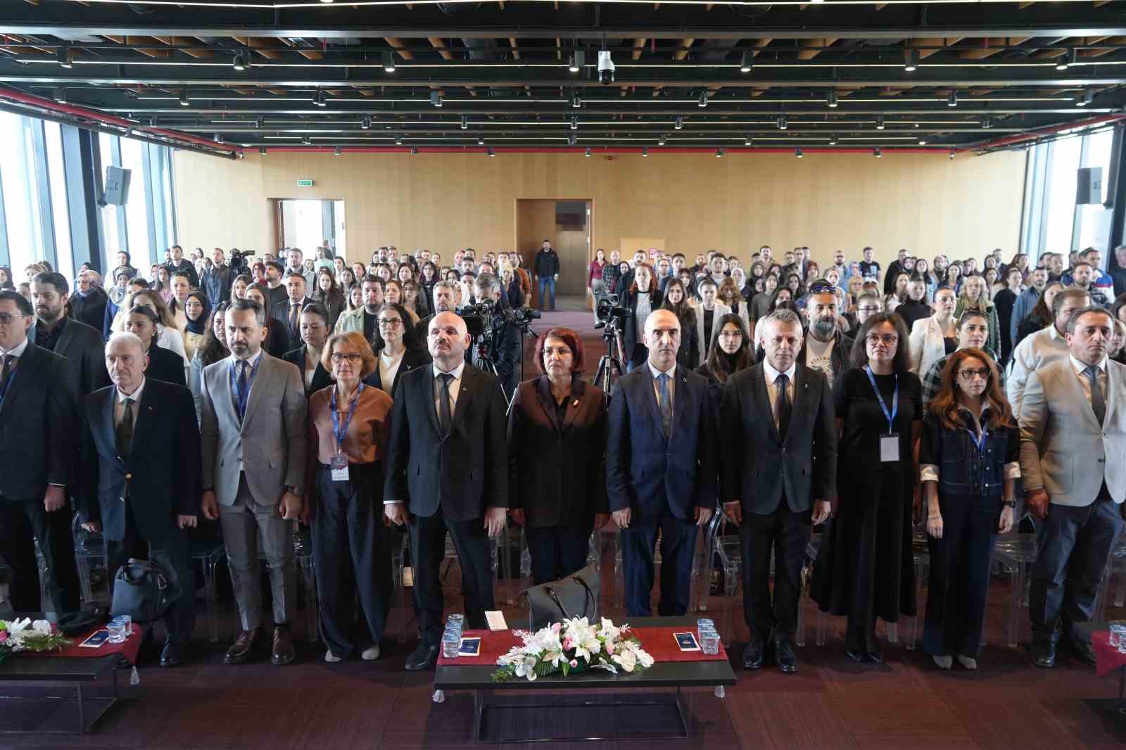 samsunda otizme bilimsel mercek 2 ogem sempozyumu yogun ilgi gordu 2 K3PTQfYd