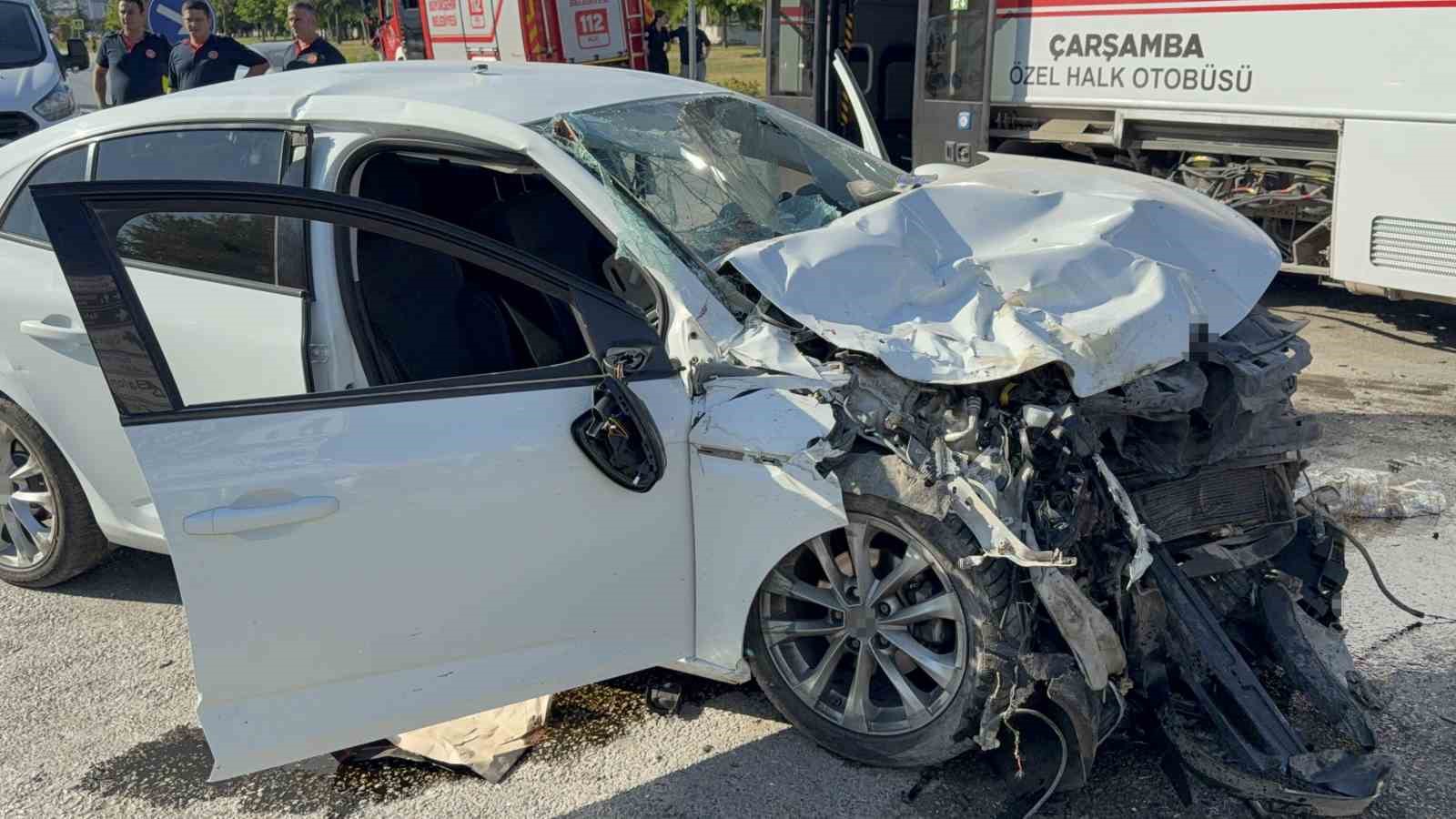 samsunda otomobil ile halk otobusu carpisti 7 yarali 2 luJYzmIc