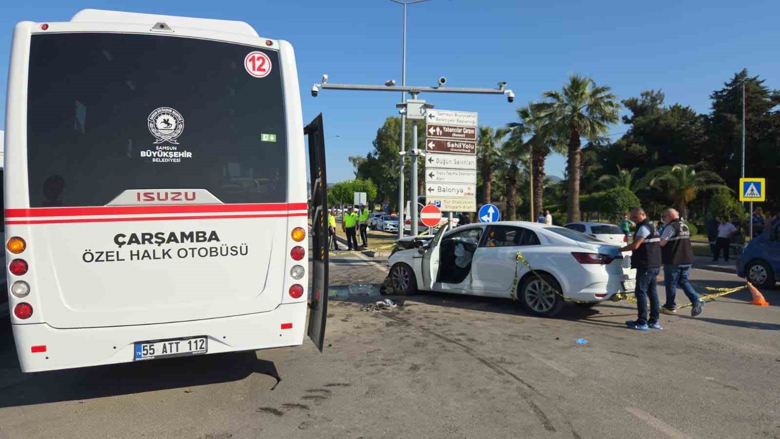 samsunda otomobil ile halk otobusu carpisti 7 yarali 4 9nvqBWAw