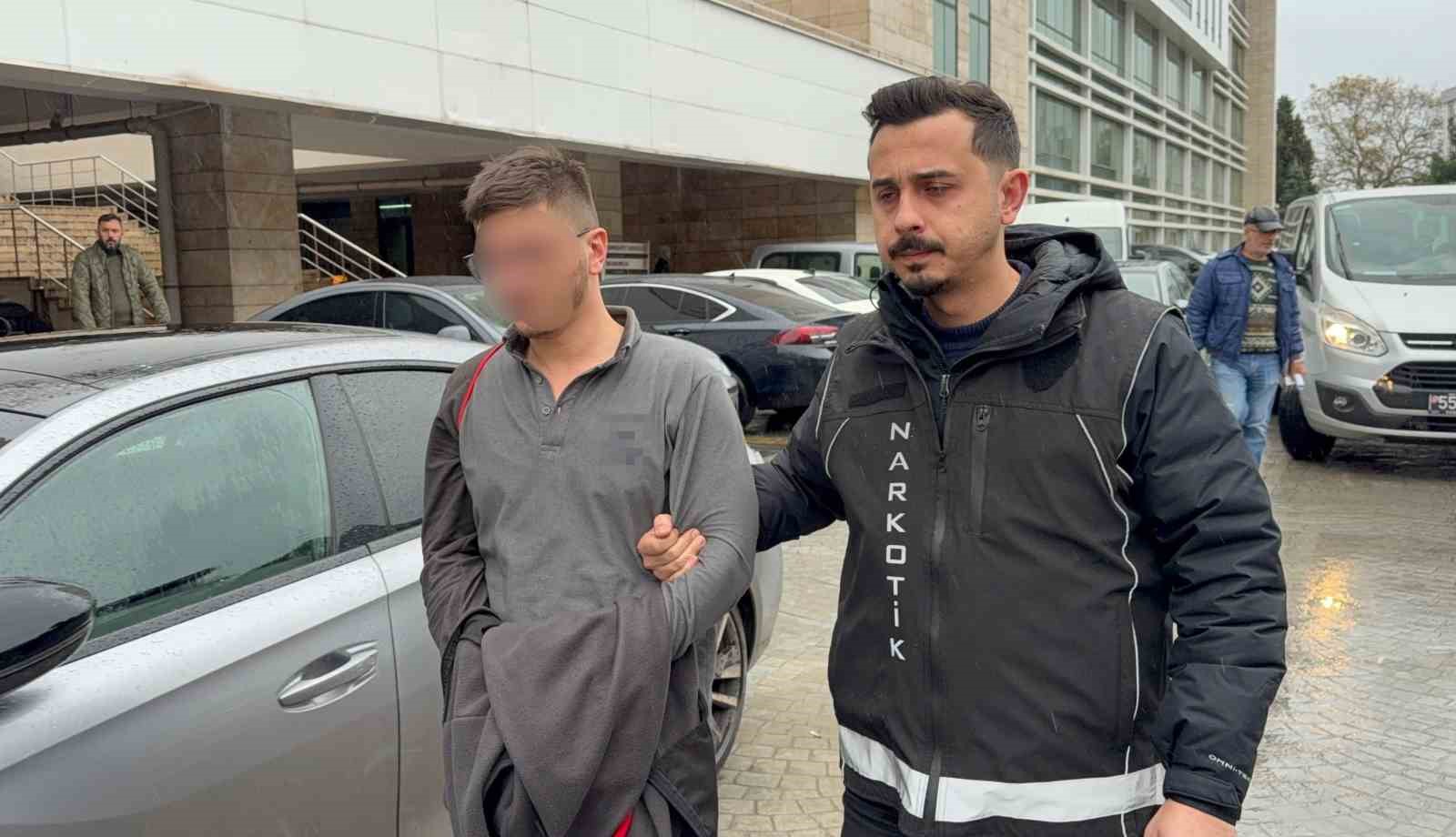 samsunda sentetik ecza operasyonu 1 kisi tutuklandi 0 FIlTALGv