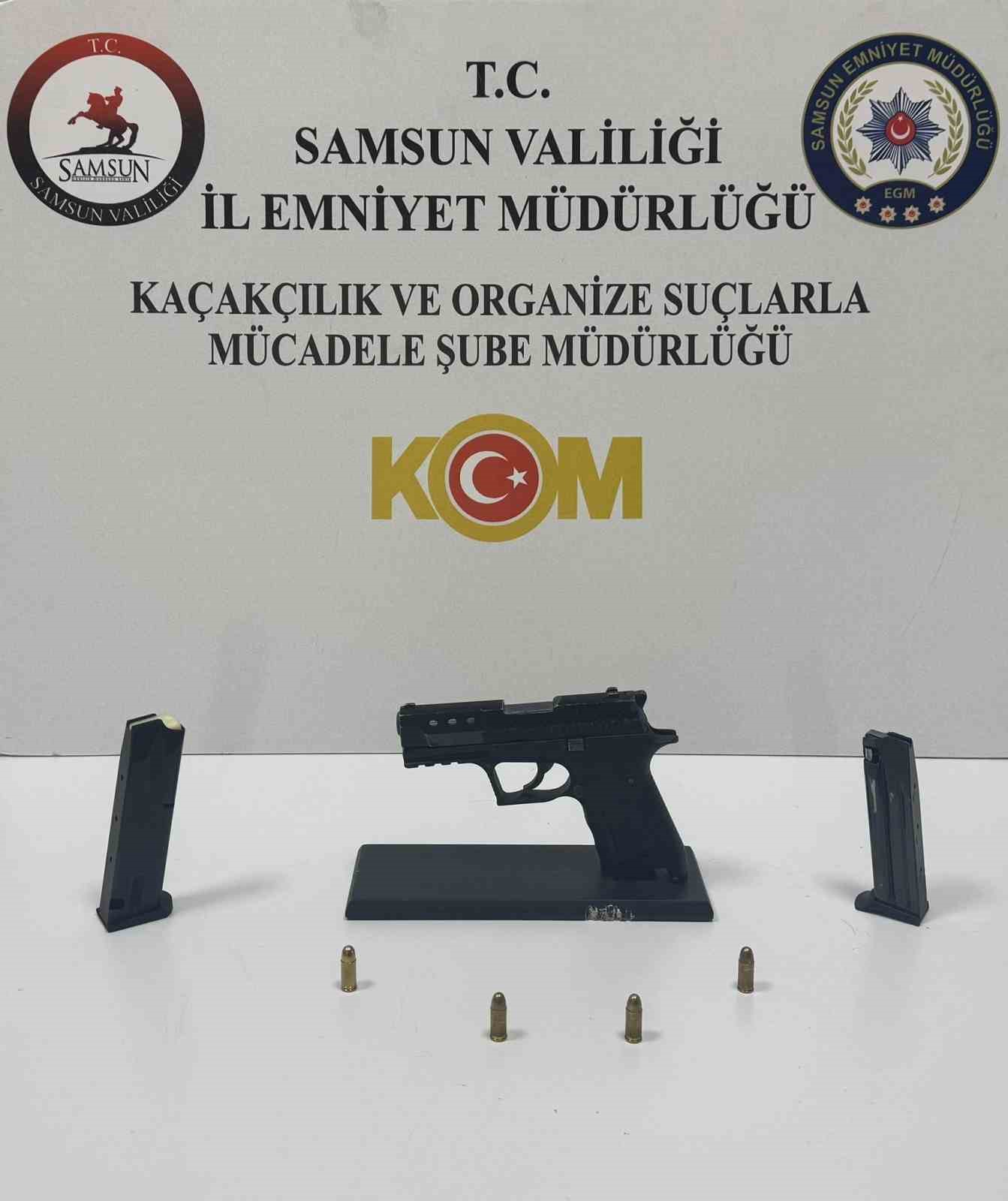 samsunda silahli tehdit ve zorla para alma iddiasi 4 supheli adliyede 6 m3MPDbTm