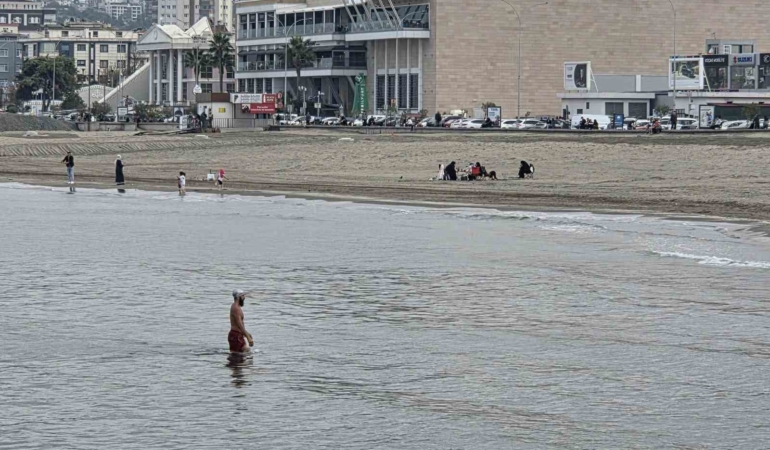 samsunda-sonbaharda-deniz-keyfi-SWWYBhyu.jpg