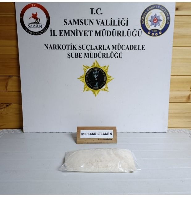 samsunda stepne lastigine zulalanan metamfetamin ele gecirildi 5 IiZw62vu