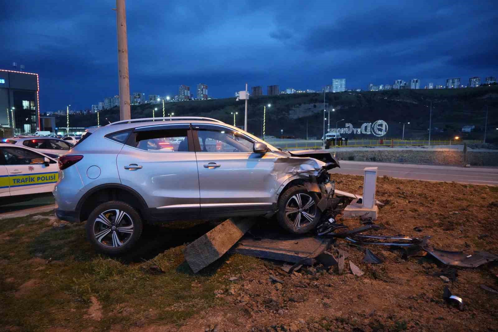 samsunda suv tipi araclar carpisti 2 yarali 2 ph7yy45m