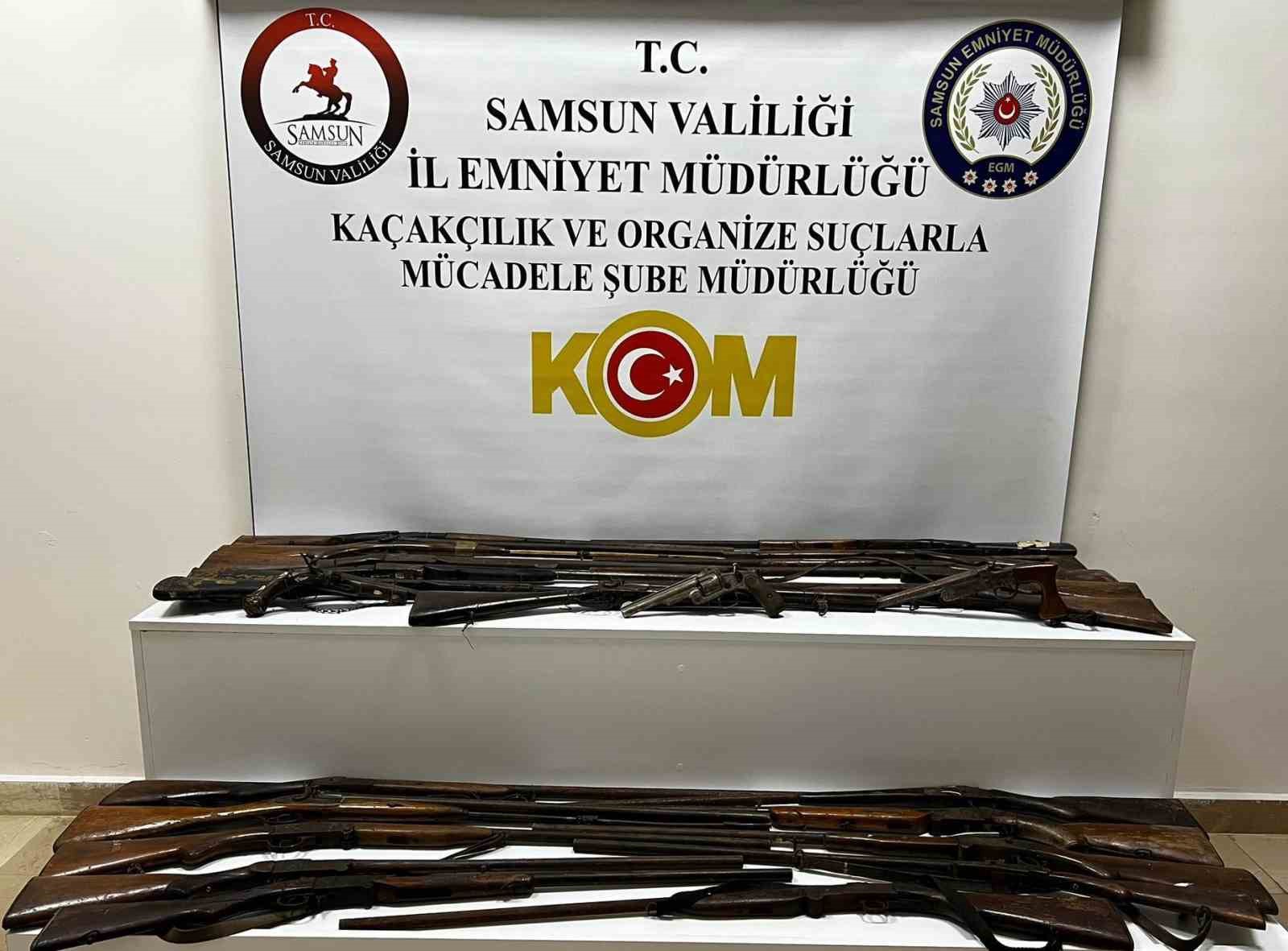samsunda tarihi silah operasyonu osmanli donemine ait 24 silah ele gecirildi 0 k76MrBa7