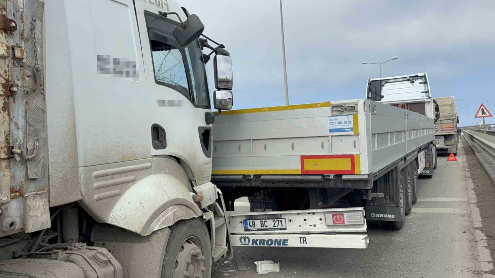 samsunda tir tira arkadan carpti 2