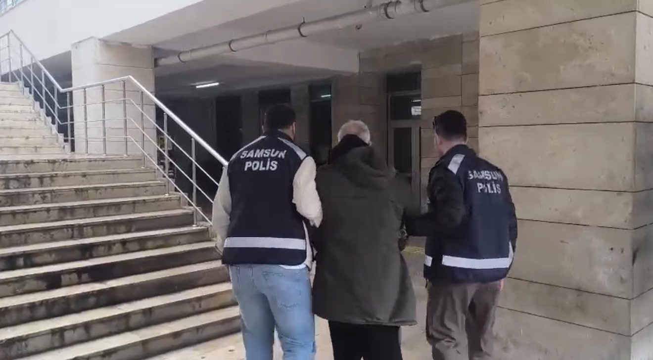 Samsun’da toplam 162 yıl hapis cezası bulunan 3 kişi yakalandı 6 samsunda toplam 162 yil hapis cezasi bulunan 3 kisi yakalandi 2 sIPGwDtI