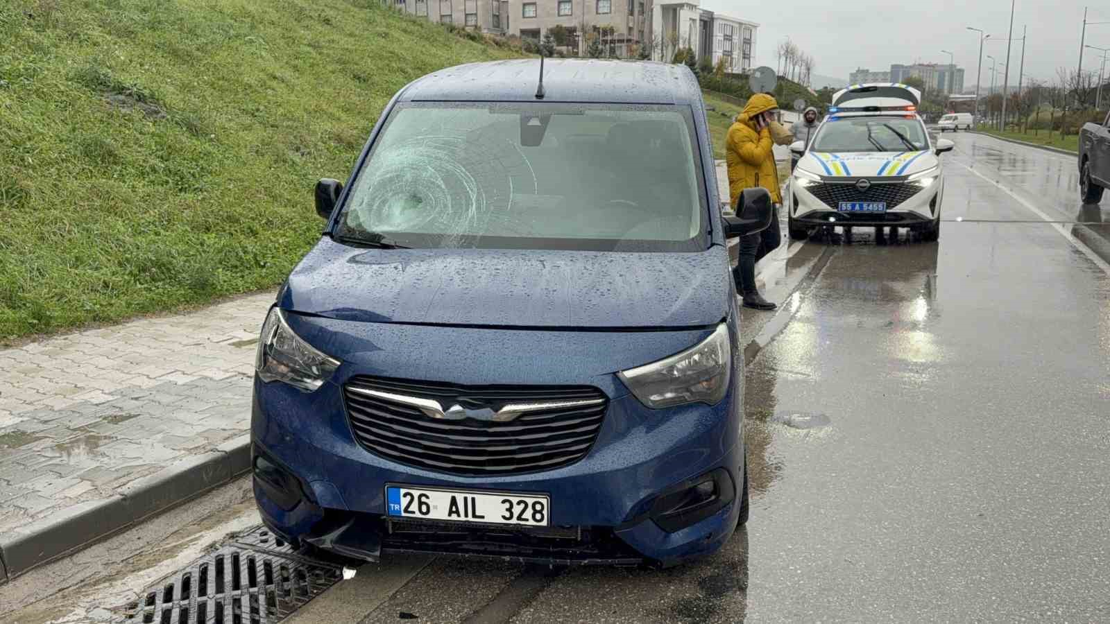 samsunda trafik kazasi 1 yarali 0