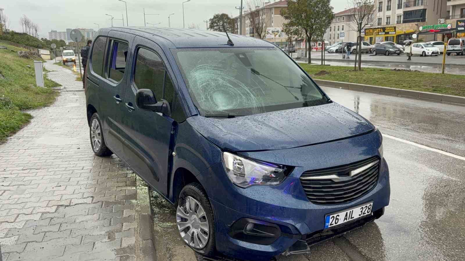 samsunda trafik kazasi 1 yarali 1 nKKWsQEG