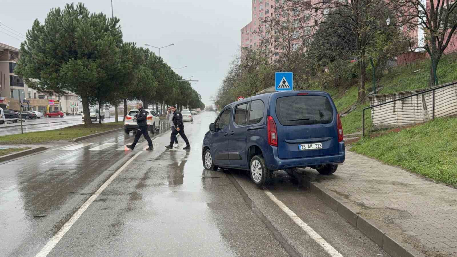 samsunda trafik kazasi 1 yarali 3 T99QrPpy