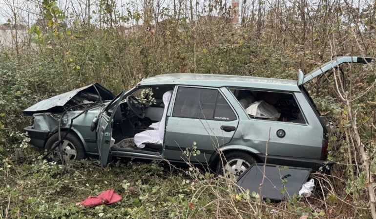 samsunda-trafik-kazasi-4-yarali-6hvM946Y.jpg