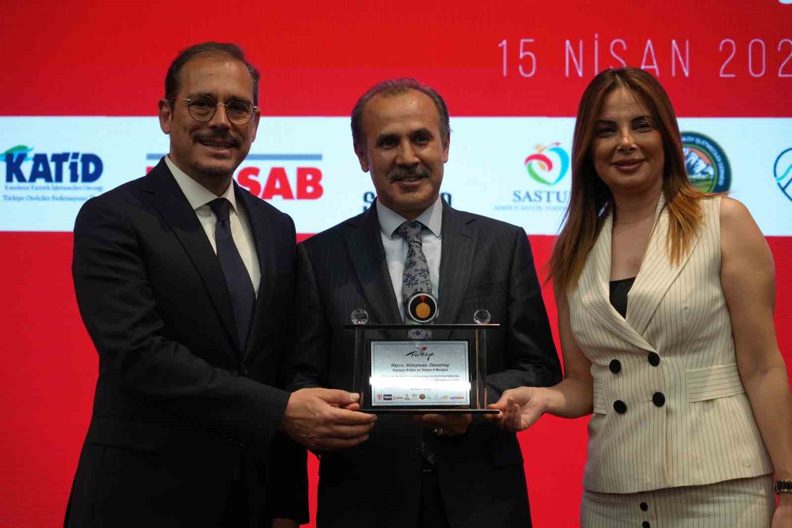 Samsun’da turizm dernekleri tek çatı altında birleşti: "Odak Samsun" 5 samsunda turizm dernekleri tek cati altinda birlesti odak samsun 1 24rgSRXQ