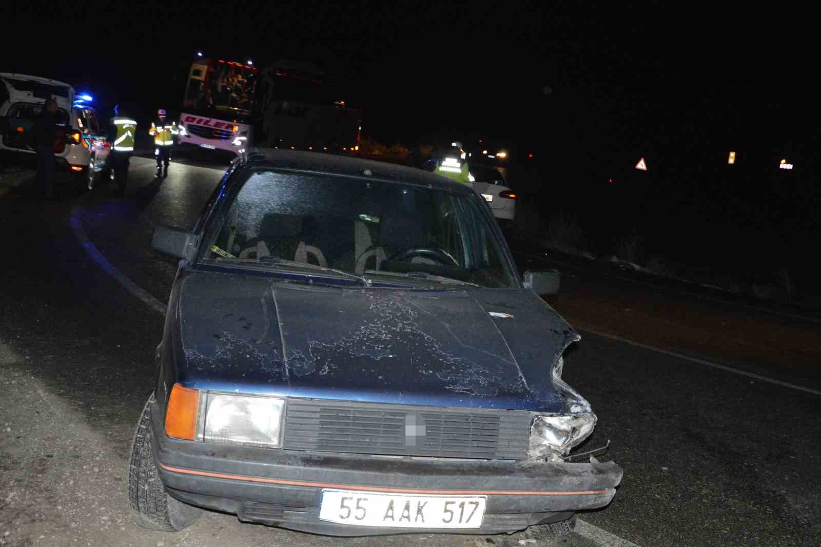 samsunda uc arac birbirine girdi 3 yarali 3 eO8hzVVi